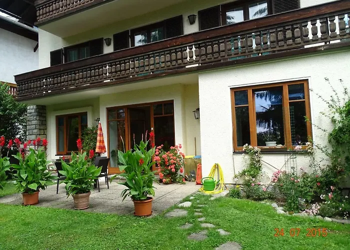 Gartenapartment Apartament Zell am See